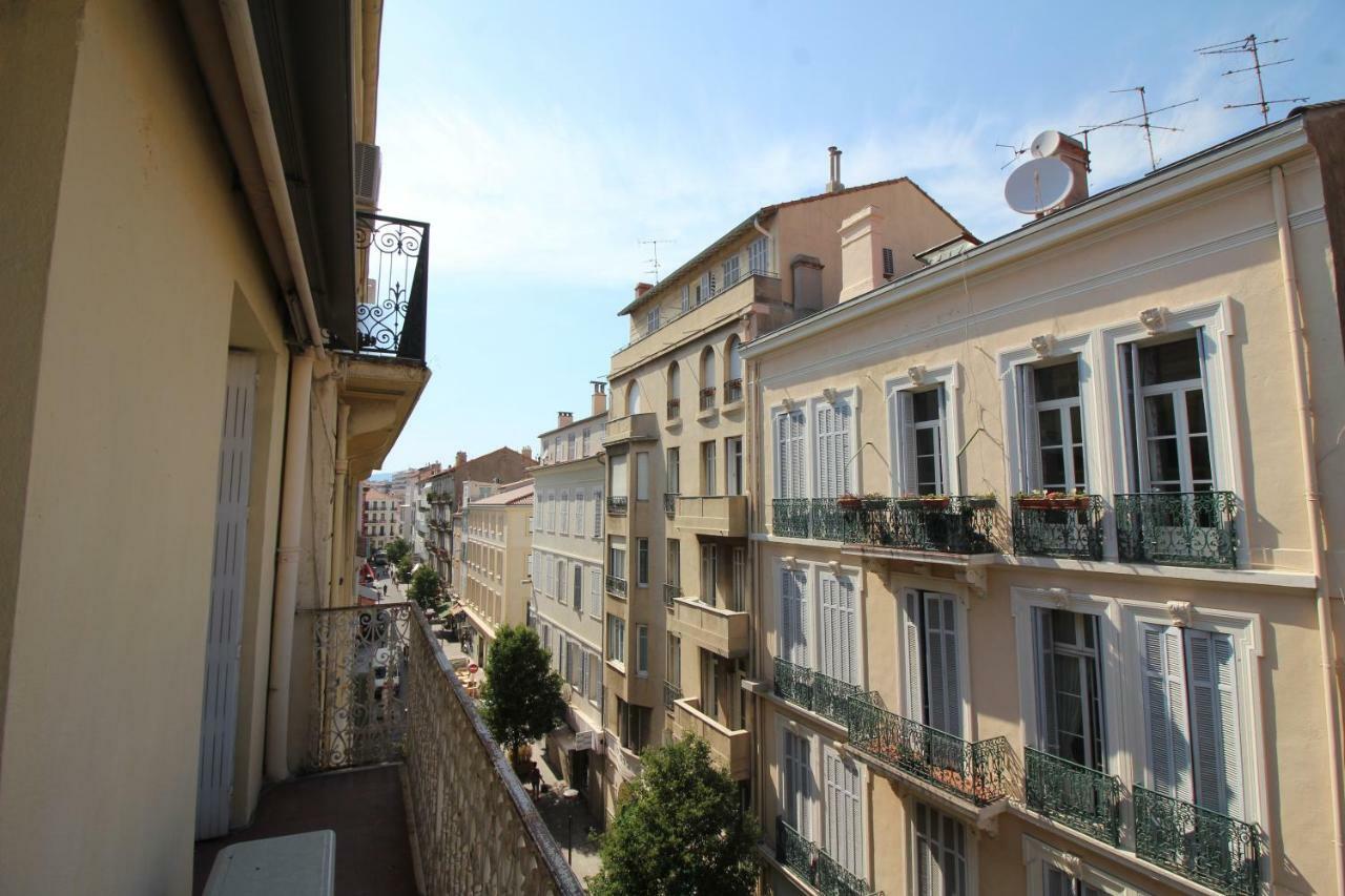 Ferienwohnung Hoche Pedestrian Street Balcony  Cannes Exterior foto