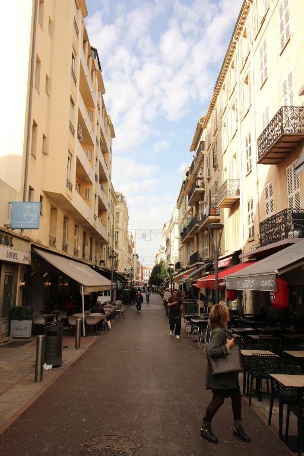 Ferienwohnung Hoche Pedestrian Street Balcony  Cannes Exterior foto