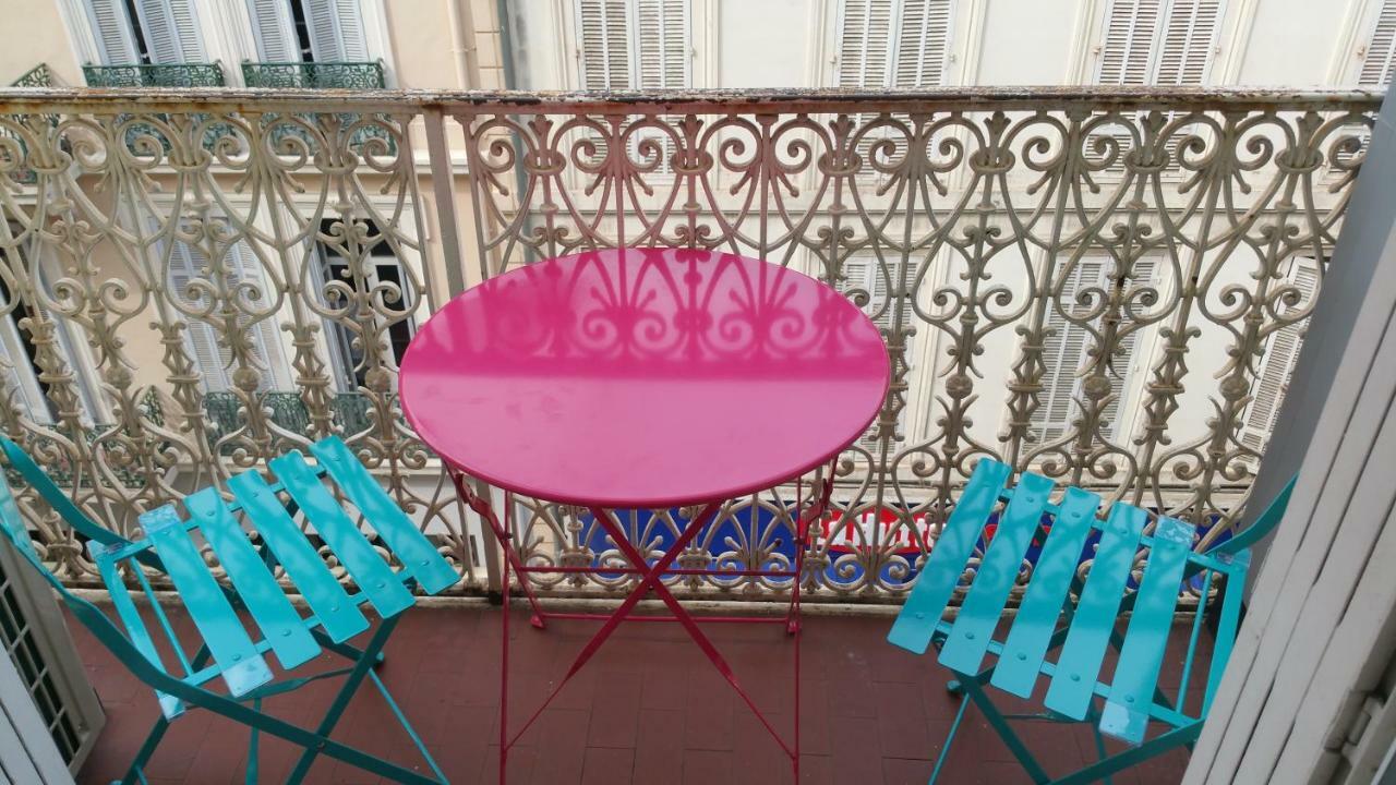 Ferienwohnung Hoche Pedestrian Street Balcony  Cannes Exterior foto